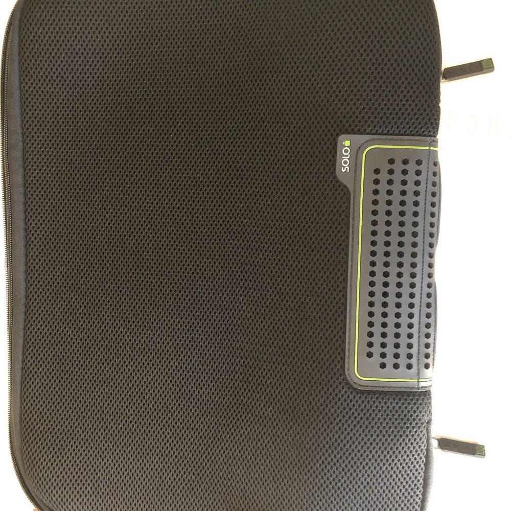 LAPTOP PROTECTIVE COVER